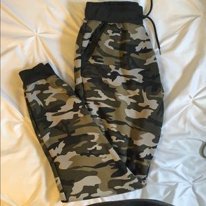 Ultra soft velvet camo sweatpants